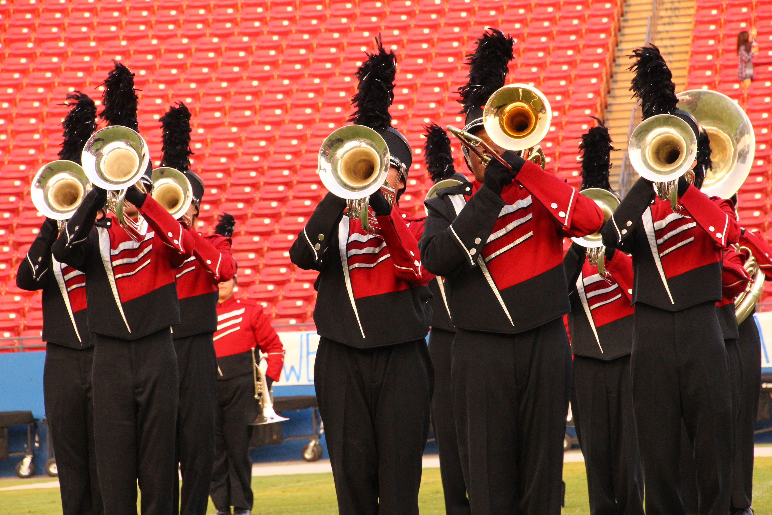 extracurricular activities in school essay